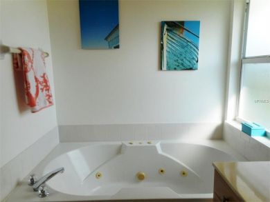 Anna Maria Island Holmes Beach Home 6790